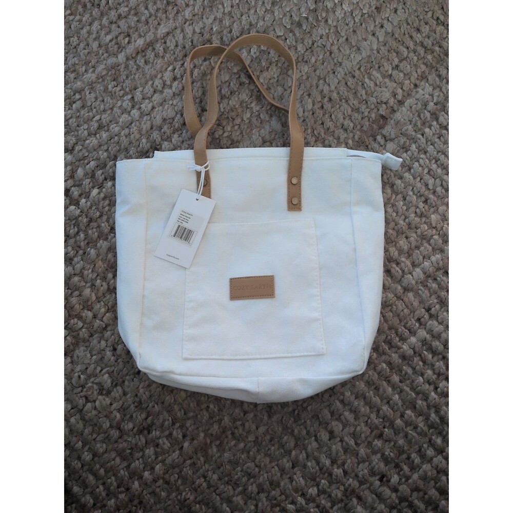 Cozy Earth Beach Resort Tote  Canvas Pocket Bag Plastic Line White Zip Close NWT